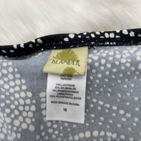 Islander B&W Floral Design Swim Skirt Sz 10 - Picture 10 of 12